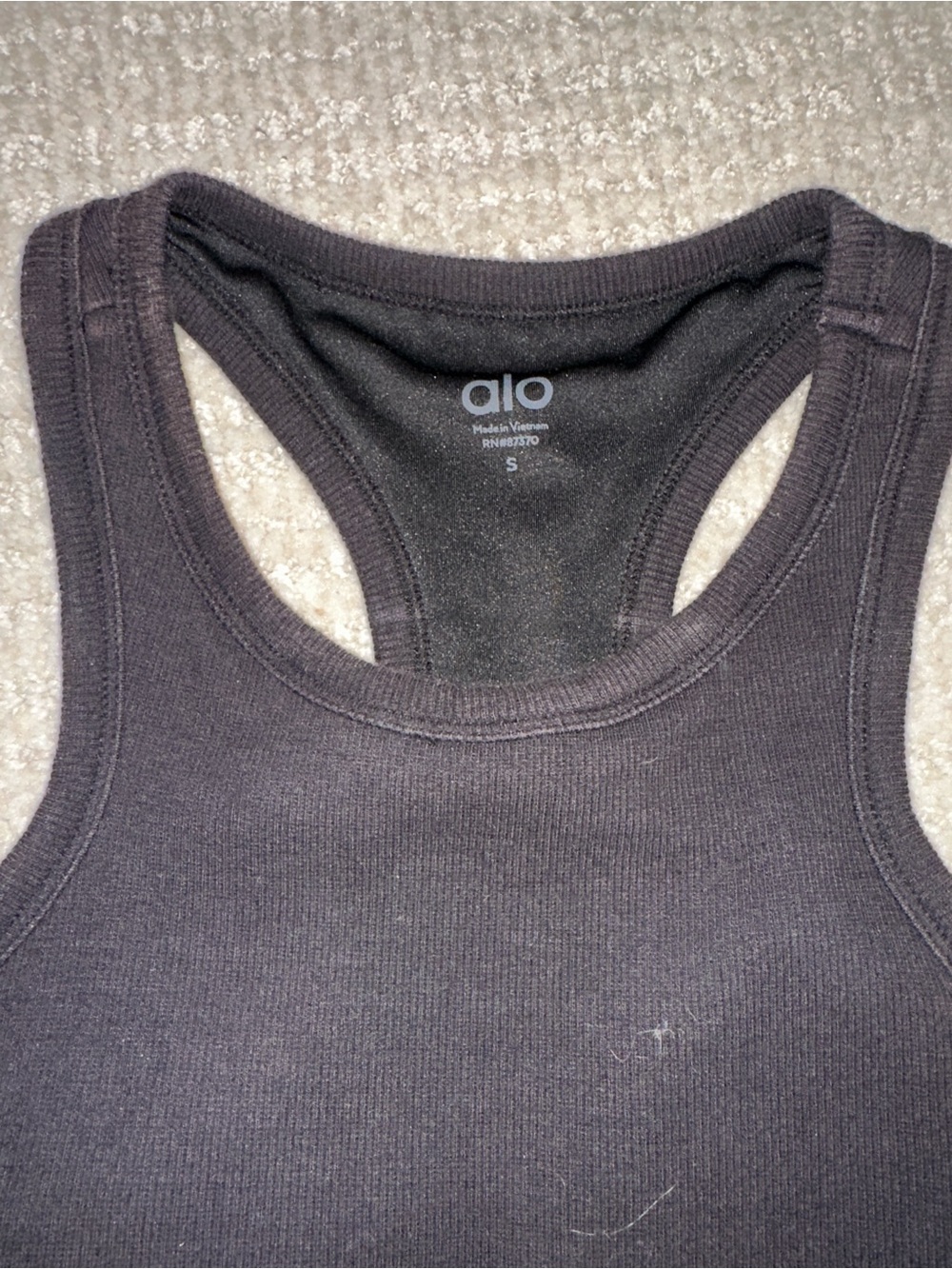 Alo Ribbed Racerback Tank with Built In Bra in Black Size Small - Picture 3 of 3